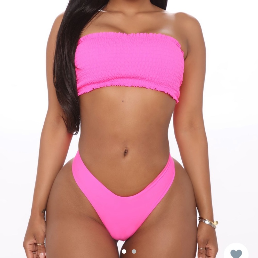 Brand new two piece bathing suit